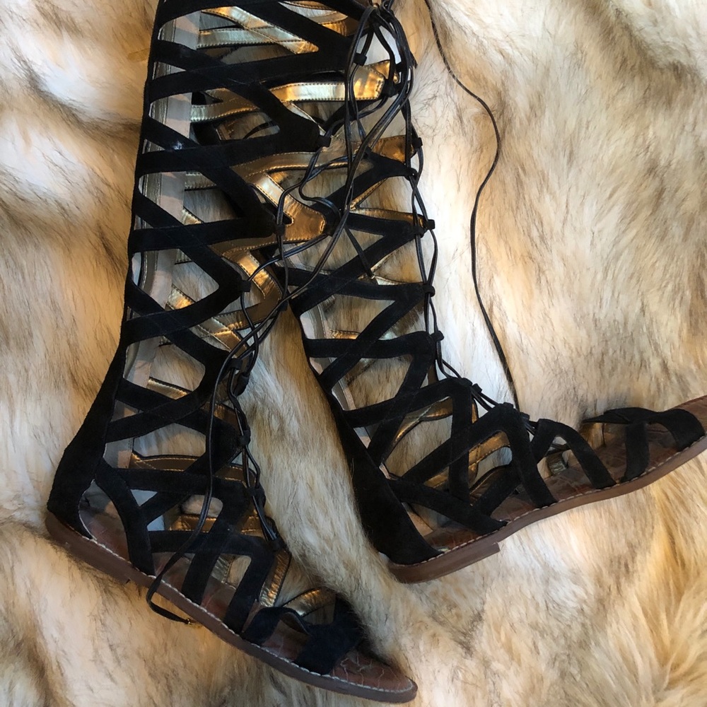 Lace up/back zip sandals